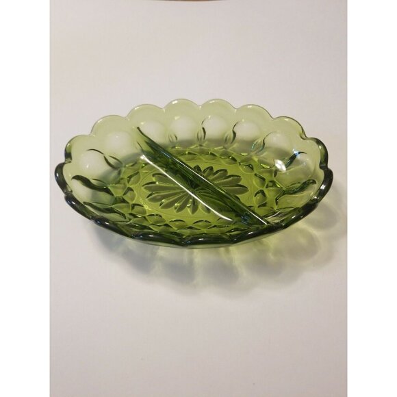 Vintage Green depression glass small bowl/tray with divider - Picture 1 of 5